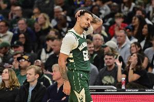 科尔-安东尼：里弗斯教练说每晚都要有人站出来 只要能赢球就足矣