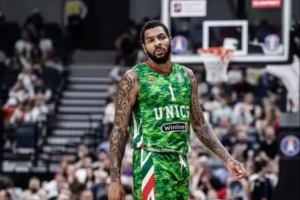 掘金旧将！山东男篮官宣锋卫摇摆人德沃恩-艾库恩-珀塞尔加盟