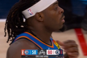 外线杀伤！哈登三分造成多特个人第4犯 随后三罚全中