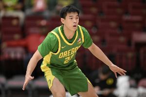 媒体人：林葳无论手感还是出手选择都有些问题 但防守&组织有提升