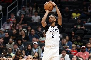 你俩真行！扎威&马丁替补合计13中2仅拿8分 三分球合计11中1