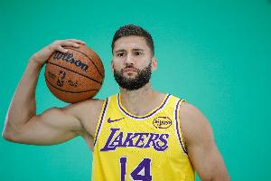 首秀要来了！今天湖人客战老鹰 克莱伯升级为可以出战