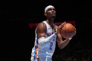 11场比赛10次30+！亚历山大成为本赛季首位30+场次上双球员