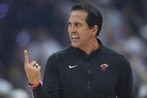 维金斯绝杀！媒体人：斯波不仅是战术布置而且因材施教 世界名帅