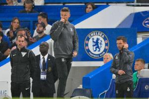 米德尔斯堡官宣爱德华兹离任，罗马诺：狼队支付300万镑赔偿金