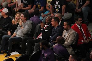 蒂格：哈里森下一站很可能去湖人 他是科比旧部&和佩林卡关系密切