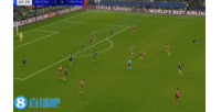 利物浦10月最佳进球：索博斯洛伊欧冠对阵法兰克福打进的远射