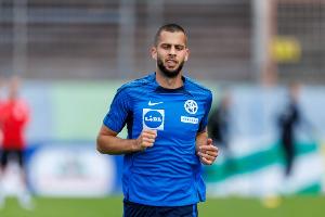 汉茨科：和德国的比赛将与此前交锋不同，我们已做好准备