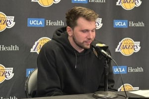 东契奇：老詹回归球队目标还是赢球 钓鱼动作是朋友让我做的