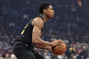 11中6得25分！亨特：或许应多几次出手 保持侵略性也要组织串联