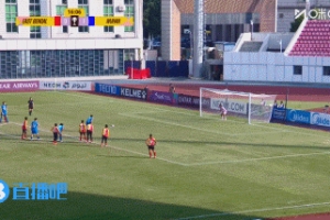 梅开二度！王霜造点+亲自主罚命中，武汉车谷江大2-0扩大比分