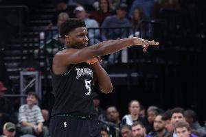 很是积极！爱德华兹打满首节9中4砍12分 另有1前场板&2断1帽