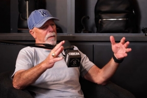 前湖人训练师：科比曾尝试过水刑 因为科比说想知道这到底有多狠